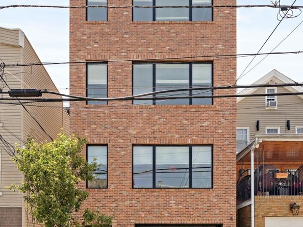 315 5th St 2, Union City NJ 07087-4094