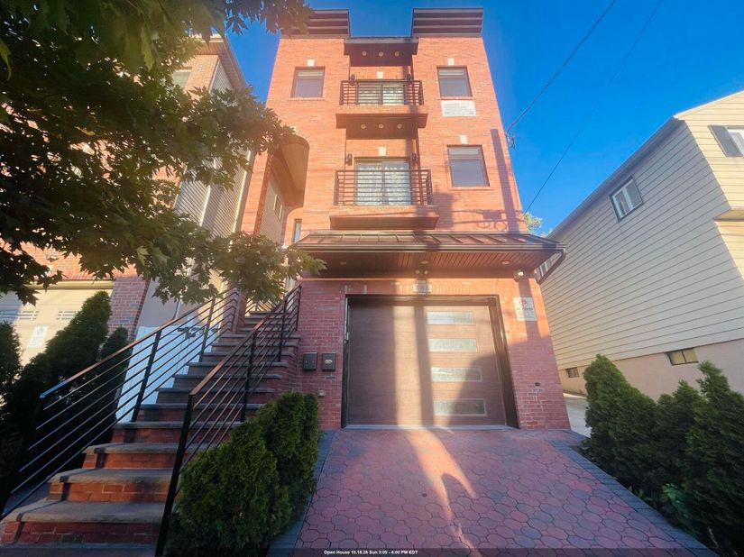 586 Liberty Ave, Jersey City NJ 07307