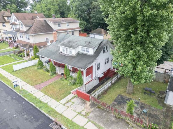 148 West End Ave, Englewood NJ 07631