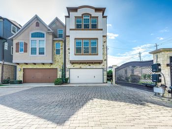 11027 Acorn Falls Drive