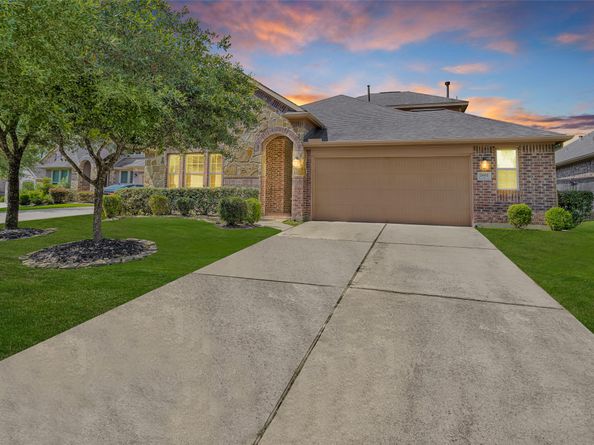 2602 Tacoma Springs Drive, Conroe TX 77304