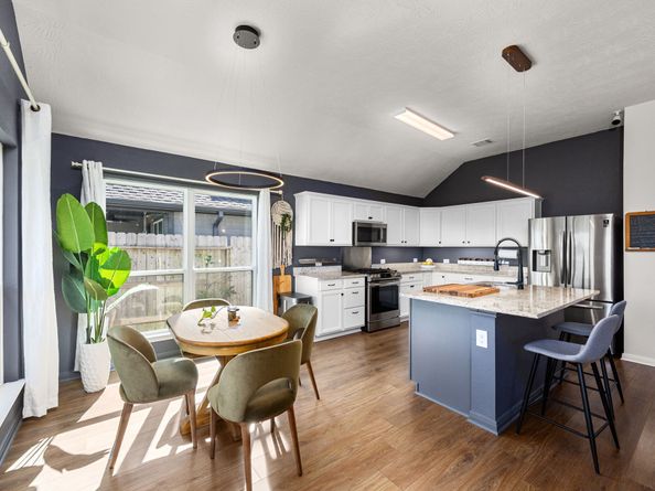 1046 Bending Trail Drive, Tomball TX 77375