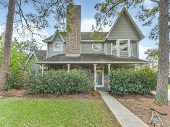 2287 Woodland Springs Street