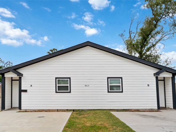 8617 Clarington Street, Houston TX 77016