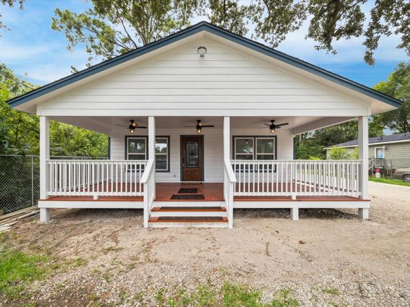 7229 Touchstone Street, Houston TX 77028