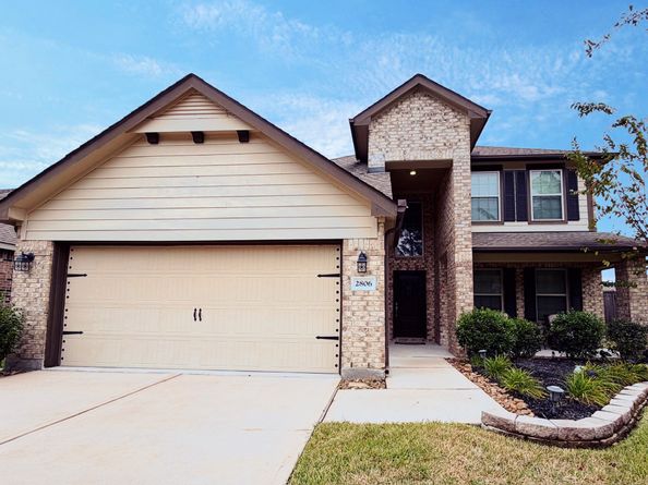 2806 Bretton Woods Drive, Conroe TX 77301