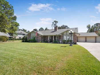1006 Castle Hill Trail