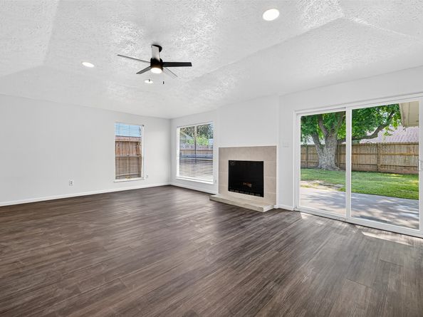 2403 Barrington Place Drive, Sugar Land TX 77478