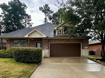 984 Arbor Glen