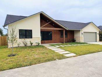 412 Hemingway Trace Lane