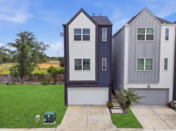 2206 Springwood Vista Lane