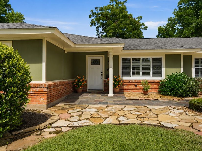 410 Kyle Street, Sugar Land TX 77478