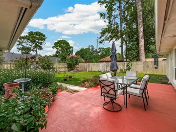 10062 Warwana Road