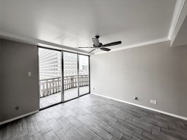 2016 Main Street 915, Houston TX 77002