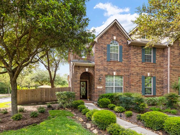 3 Avenswood Place, The Woodlands TX 77382