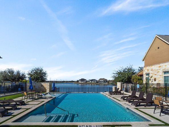9443 Towne Lake Parkway, Cypress TX 77433