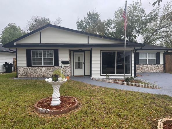 1318 Sulphur Street, Houston TX 77034