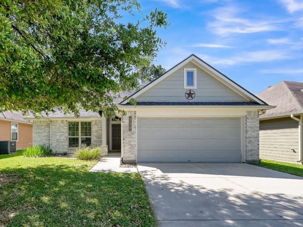 990 Northampton Drive, Conroe TX 77303
