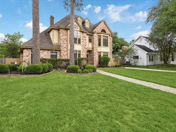 5623 Spring Lodge Drive
