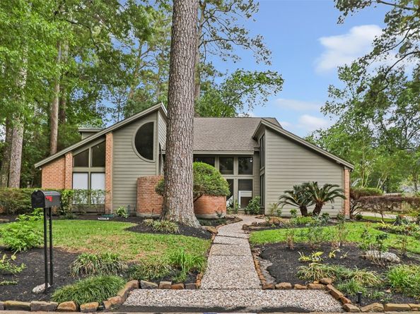2034 Hidden Creek Drive, Kingwood TX 77339