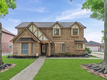 110 Shadow Wood Drive