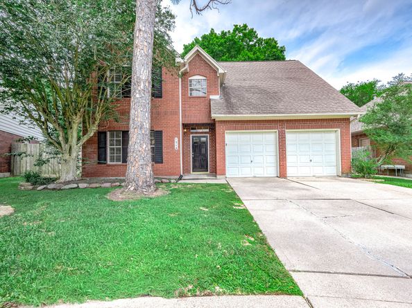 1210 Sandy Plains Lane, Houston TX 77062
