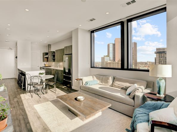 1211 Caroline Street 1804, Houston TX 77002