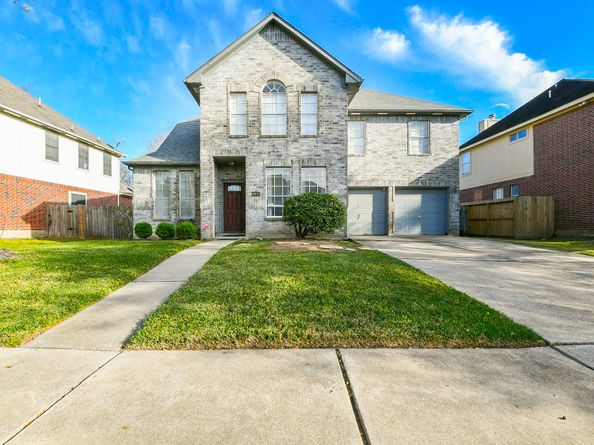 8623 Rose Garden Drive, Houston TX 77083