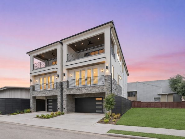 5306 Gibson St, Houston TX 77007