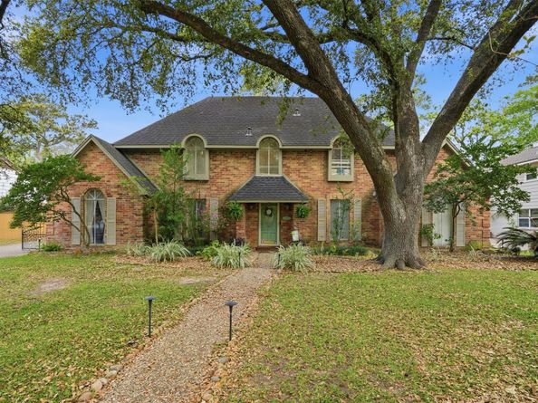 5814 Lodge Creek Drive, Houston TX 77066