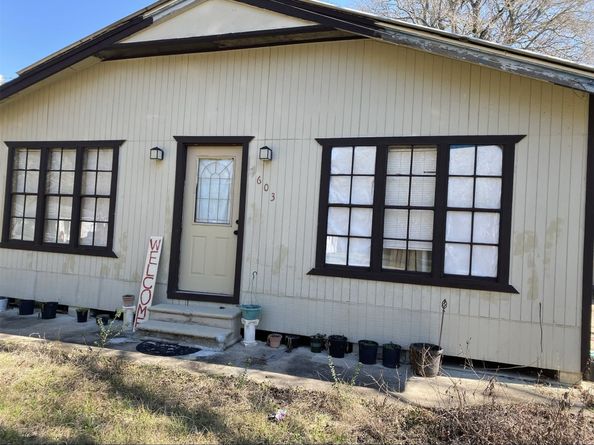 603 Hospital Street, Tomball TX 77375