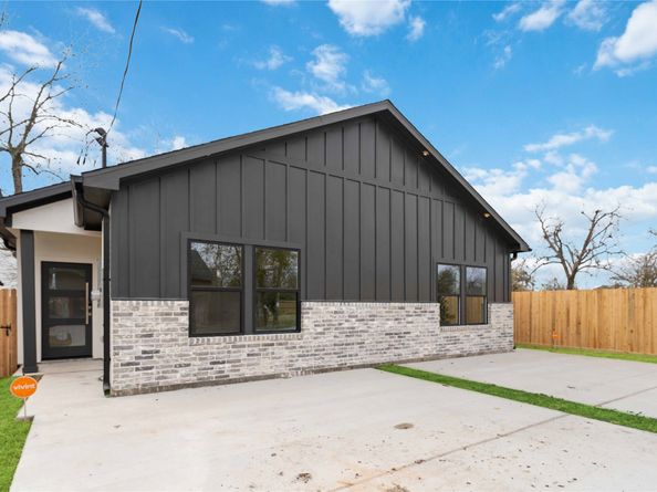 4314 Stassen Street, Houston TX 77051