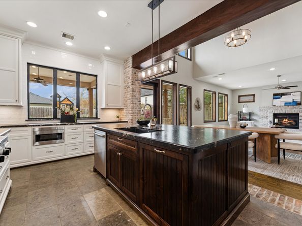 1324 Althea Drive, Houston TX 77018