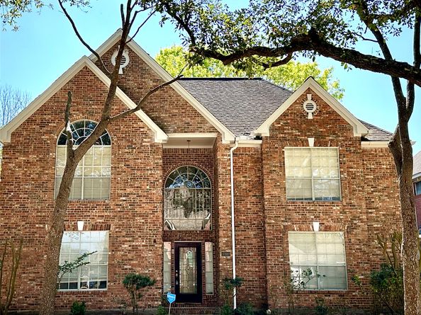 3302 Richland Drive, Sugar Land TX 77478