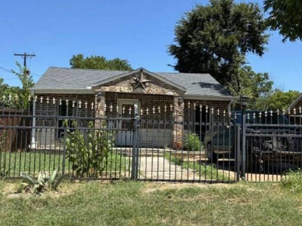 3701 Forbes Street, Fort Worth TX 76105