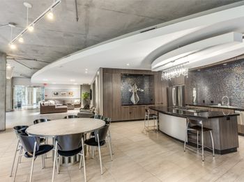 1901 Post Oak Boulevard