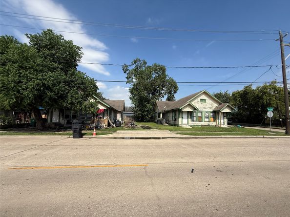 1109 N Cesar Chavez Boulevard, Houston TX 77011