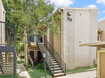 718 Bering Drive
