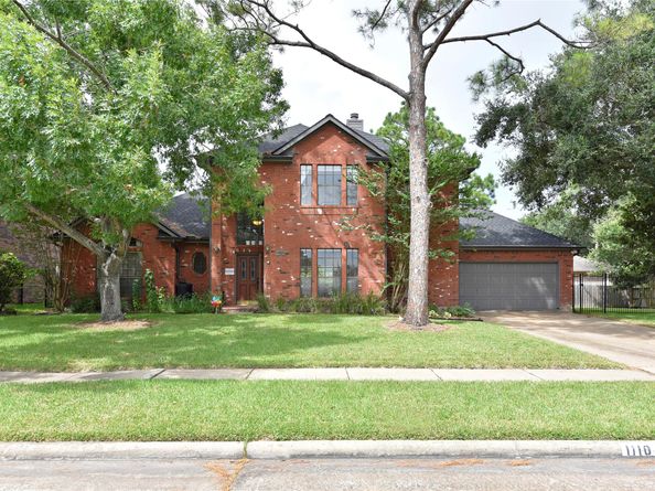 1110 Lake Estates Drive, Sugar Land TX 77498