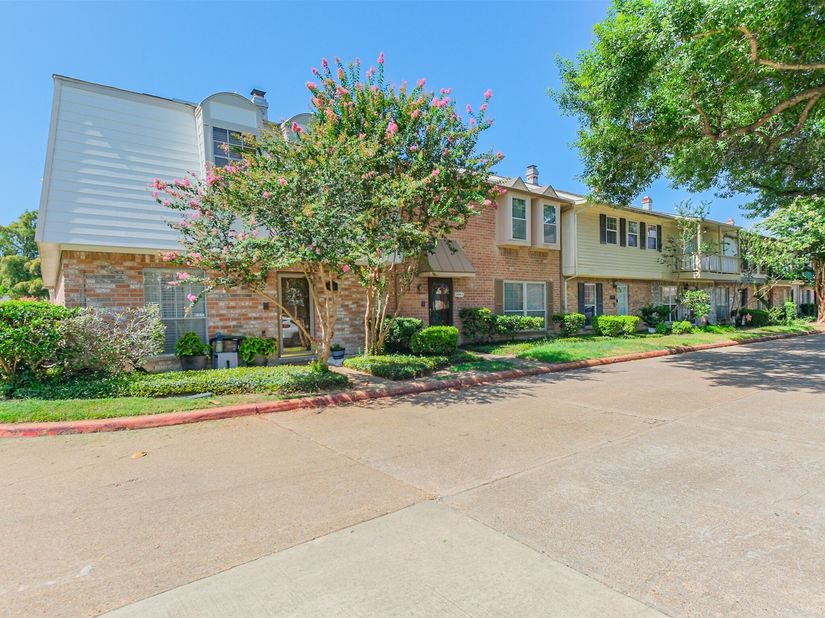 14708 Perthshire Road A, Houston TX 77079