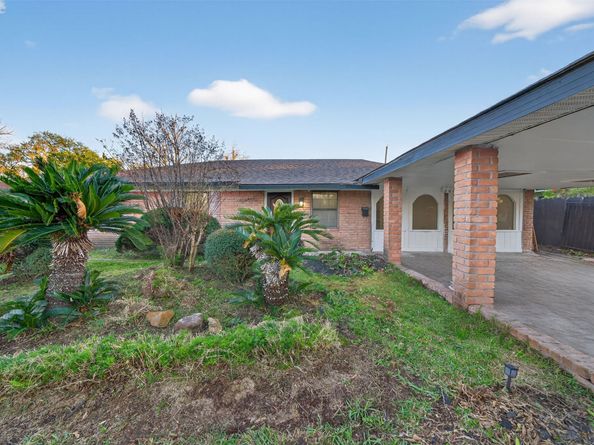 4119 Ebbtide Drive, Houston TX 77045