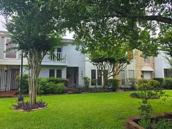 6415 Creekbend Drive