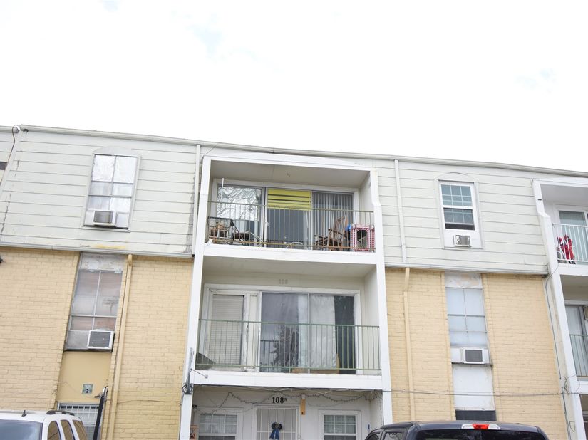 8200 Broadway Street 158N, Houston TX 77061