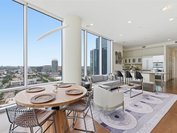 2727 Kirby Drive 16C, Houston TX 77098