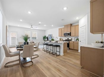 1072 Wheatley Oak Lane