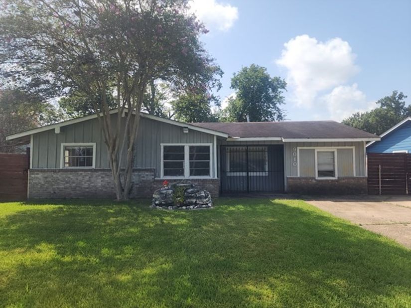 9010 Sultan Drive, Houston TX 77078