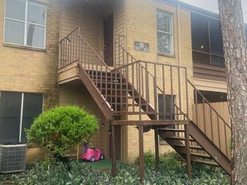 10555 Turtlewood Court