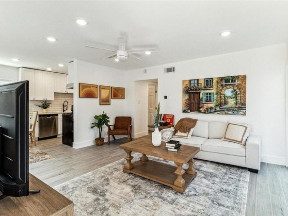 1200 E 52nd ST 101, Austin TX 78723