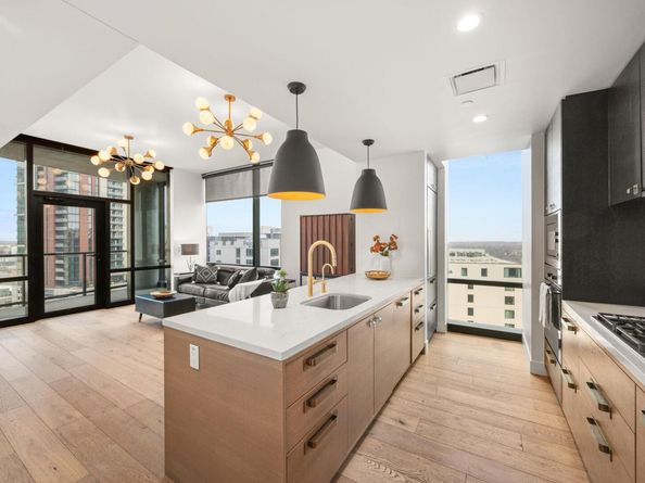 70 Rainey ST 1509, Austin TX 78701