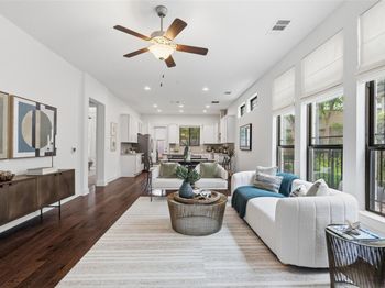 4323 Spicewood Springs RD